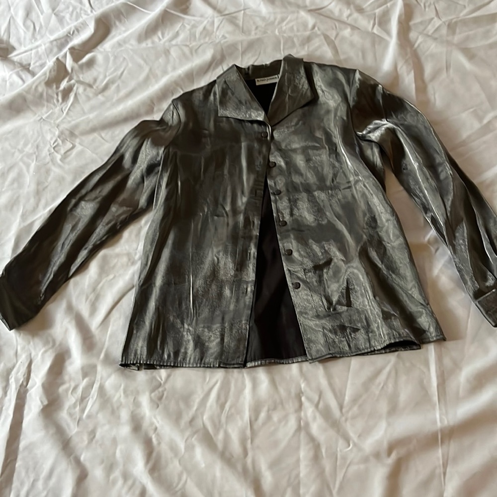Alfred Dunner silver blouse